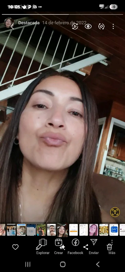 Claudia V.