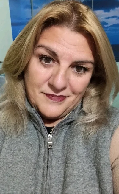 Maggie D.