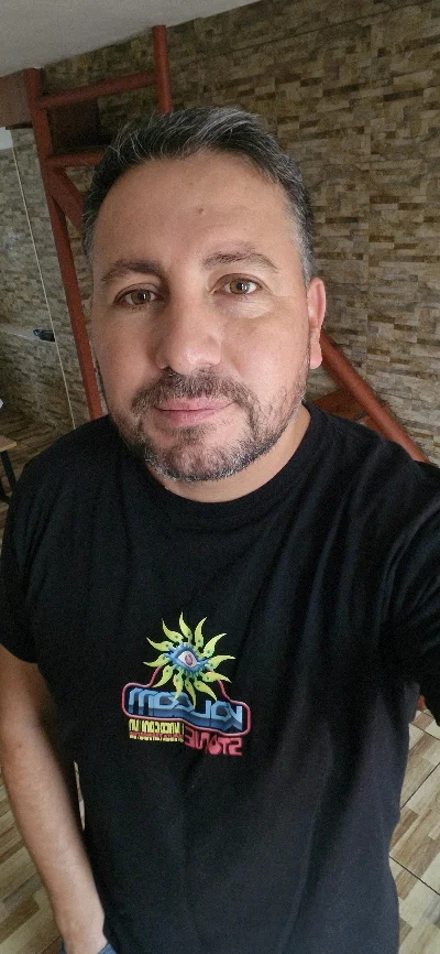 Cristian R.