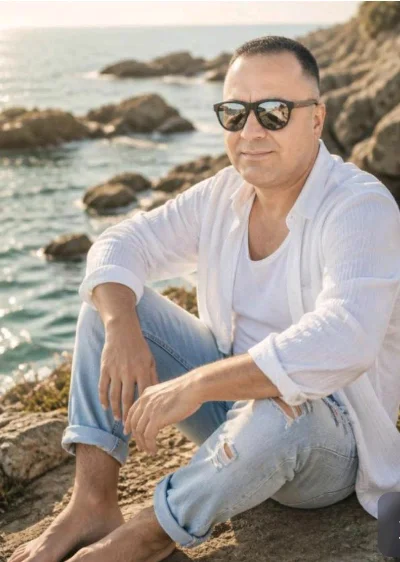 Jorge A.