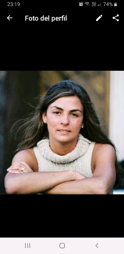 Paola B.