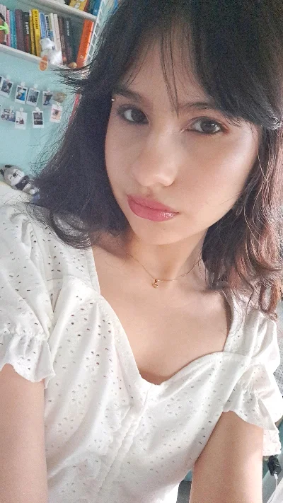 Fernanda R.