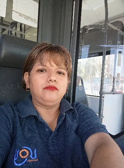 Jhulianna B.