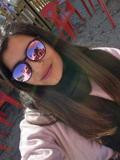 Nicole F.