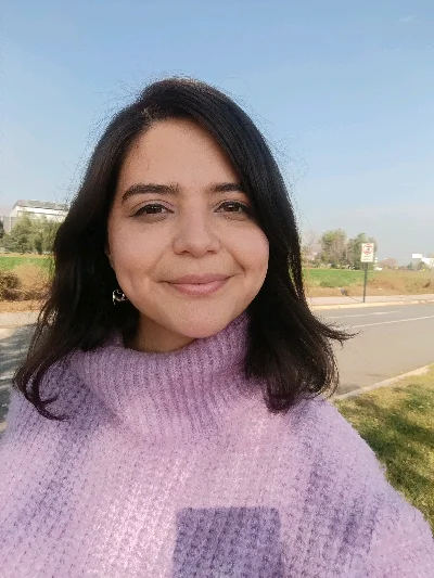 Liliana R.