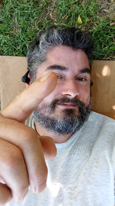 Rodrigo B.