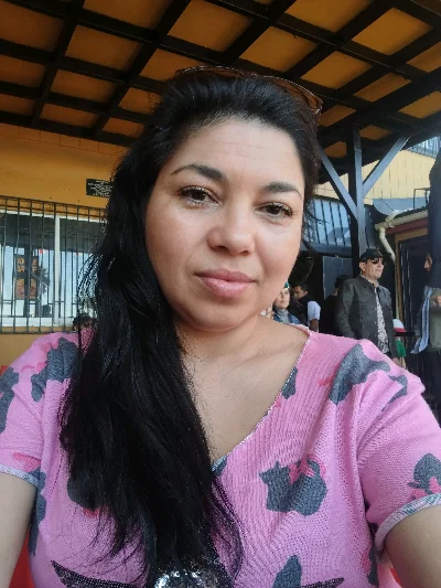 Daniela R.