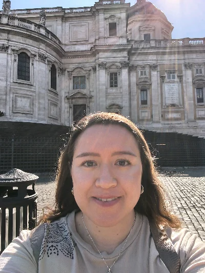 María G.