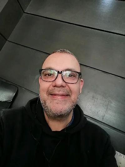 Carlos R.