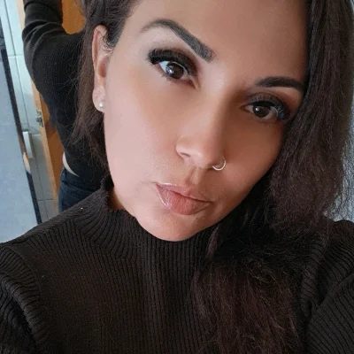 Alejandra V.