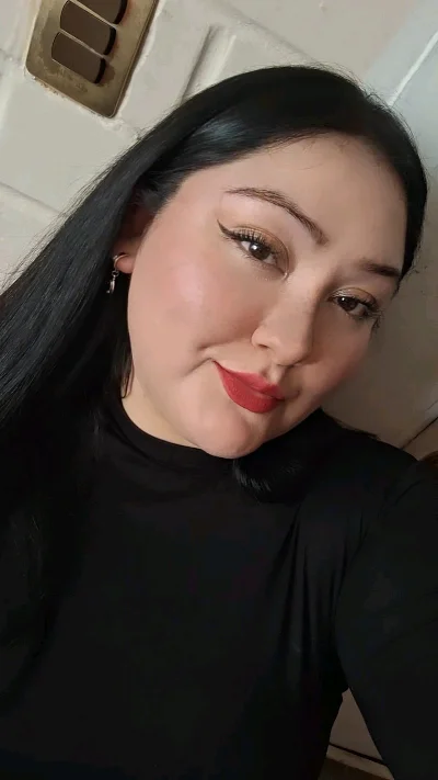 Constanza J.
