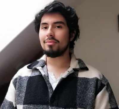 Claudio E.