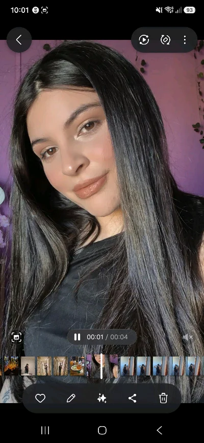 Estefani E.