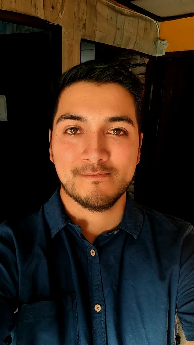Roberto M.