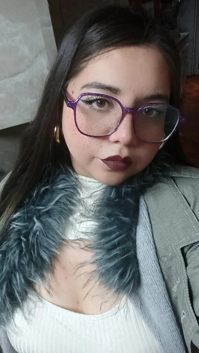 Naara R.