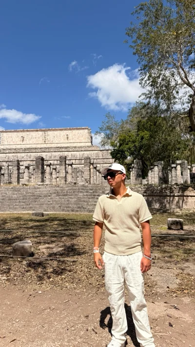Bastián R.