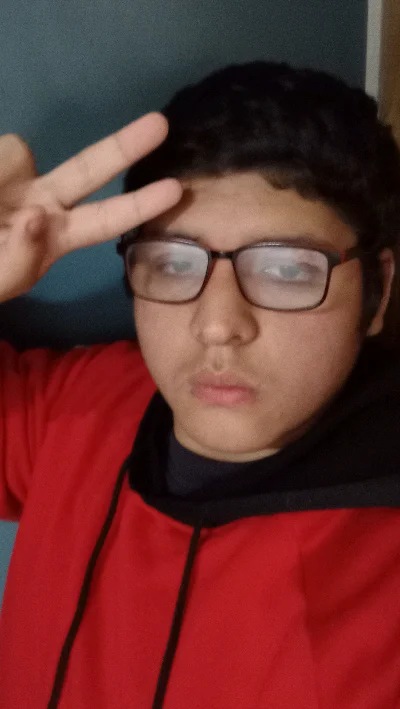 Luis V.