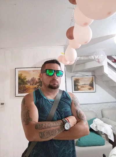 Marcelo J.