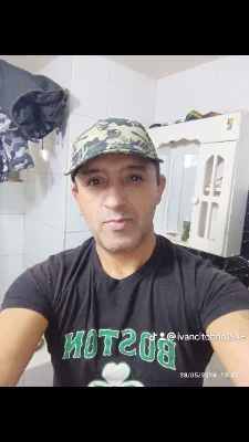 Iván E.