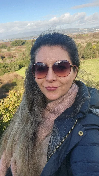 Marcela D.