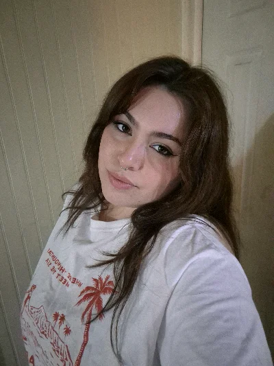 Leyla F.