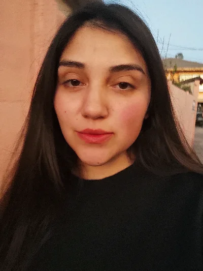 Gabriela R.