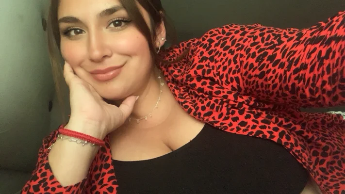 Ivannia L.